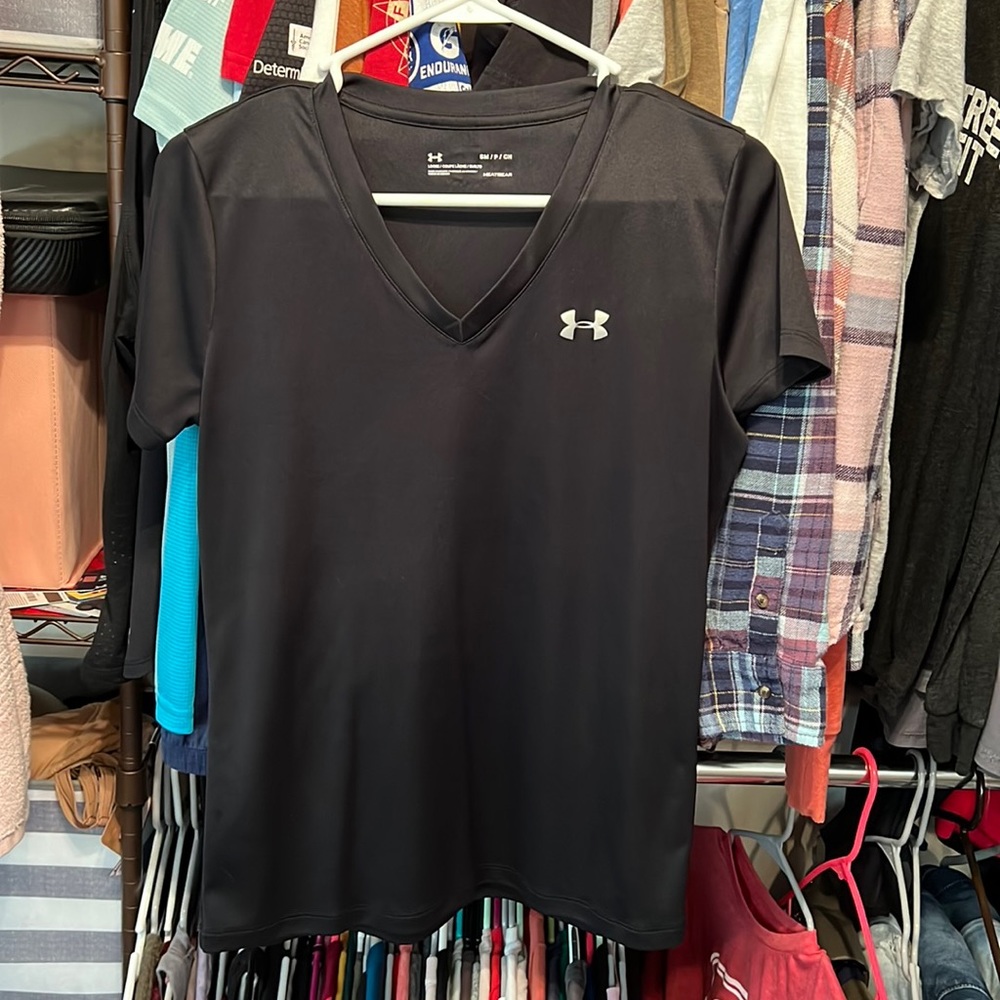 Under Armour Tee - Small